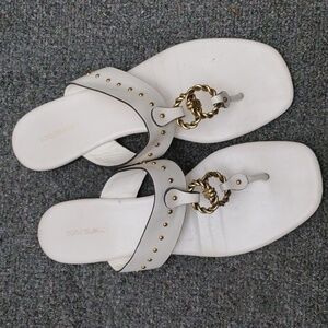 Tory Burch Ivory Vintage Plaque Leather Thong Sandals